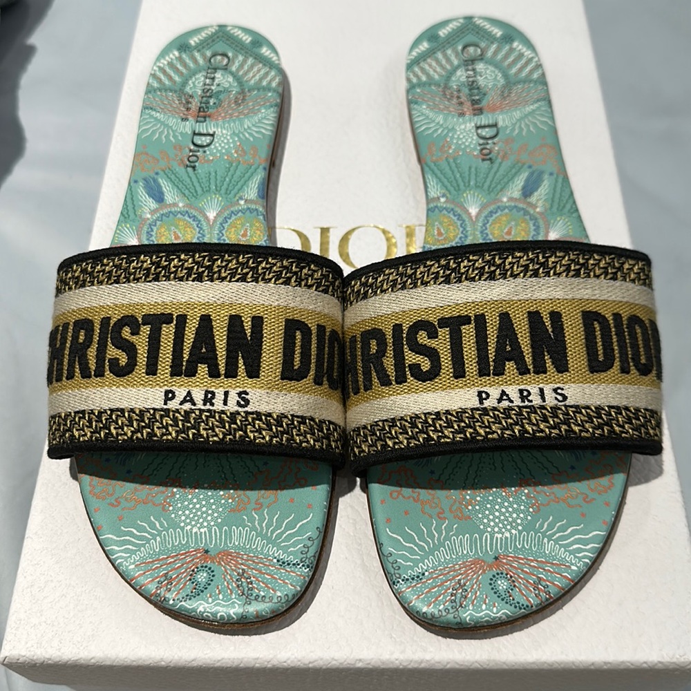Christian Dior in Lights DwayTurquoise Embroidered Logo Slides Flat Sandal 38.5